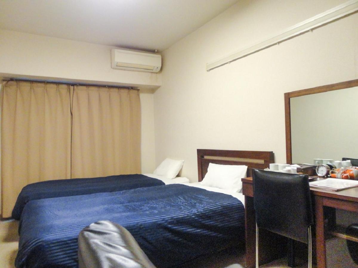 Hotel Livemax Budget Наґоя Екстер'єр фото